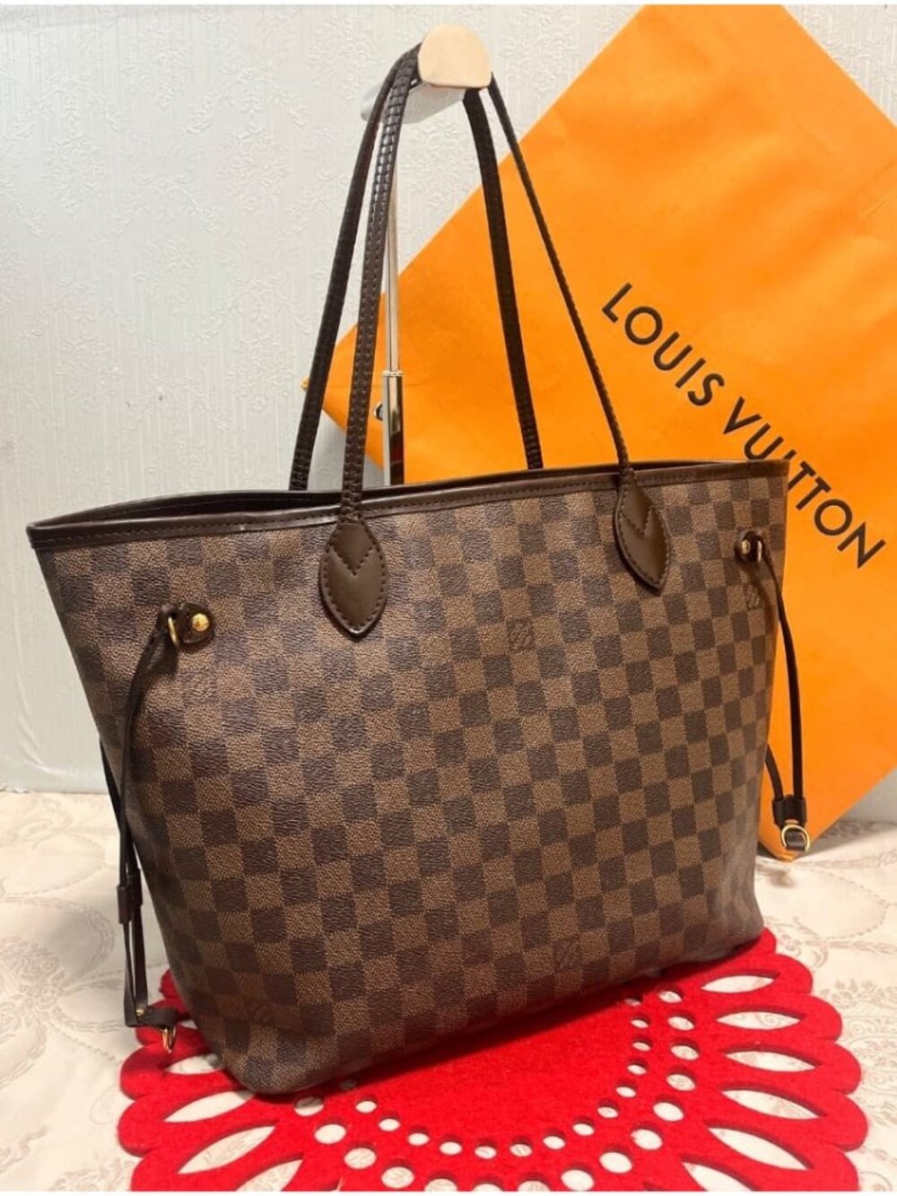 Louis Vuitton Neverfull Totes Brown